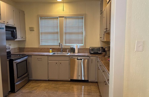 Mid City South House | Newly Renovated House - Walk to Perkins Overpass Dining, Bars & Parks