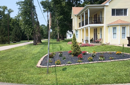 Chilo House | Newly renovated Private upstairs room rental