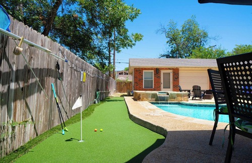 Jefferson Apartment | Newly Renovated Tranquil 1-Bed Studio Retreat in San Antonio's Historic District