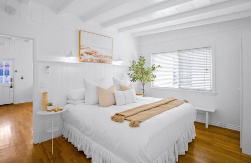 West Newport House | Newport Beach Cottage B