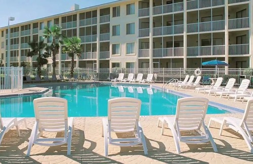 Florida Center Villa | NewYears wk at Orlando Sunshine Resort 2 BDRM2BTH sleeps 8 Villa 12/21 -12/26/25
