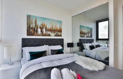 Glen Waverley Apartment | Next to 'The Glen Shopping Centre' Apartment