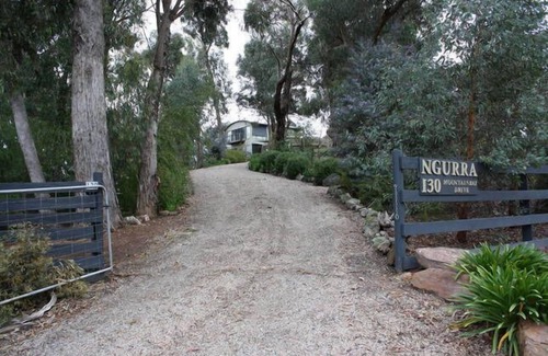 Mountain Bay House | Ngurra Mountain Bay Mansfield