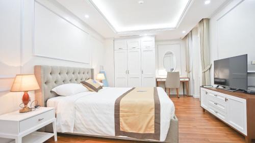 Hai Ba Trung Hotel | Nguyen Du Paradise Hotel - Hoan Kiem Lake