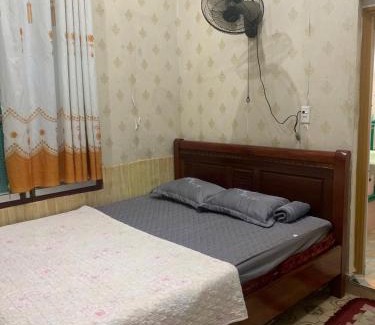 Quang Yen House | Nhà Nghỉ Hùng Ngà