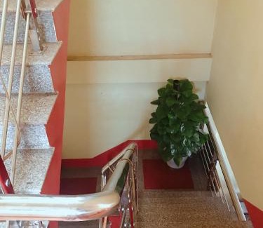 Quan Ba Hotel | Nhà nghỉ Tráng Kìm