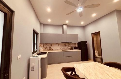 Van Giang House | nhà nguyên căn 5 tầng