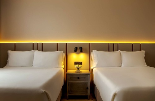 Granada Hotel | NH Boulevard Del Río Cali