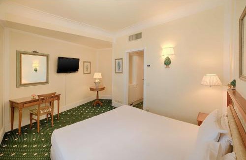 Caltagirone Hotel | NH Caltagirone Villa San Mauro