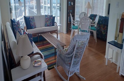 Loveladies House | Nice 3 bedroom lagoon front home
