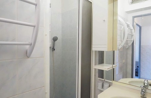 Le Grau-Du-Roi Apartment | Nice 4 Sleeps Pool, Terrace, Parking !