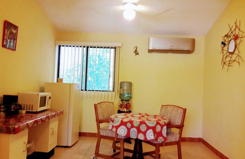 El Manglito Apartment | Nice and Cozy studio very close to the boardwalk and the beach
