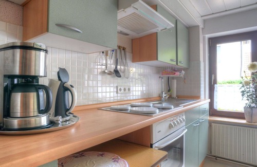Schwalenberg Apartment | Nice apartment for 4 guests with WIFI, TV, patio, pets allowed and parking