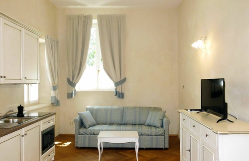 Strassoldo Apartment | Nice apartment for 4 people with WIFI, A/C, TV, patio and parking