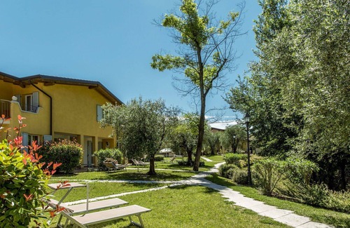 Crociale Apartment | Nice apartment for 3 people with pool, A/C, WIFI, TV, balcony, pets allowed and parking