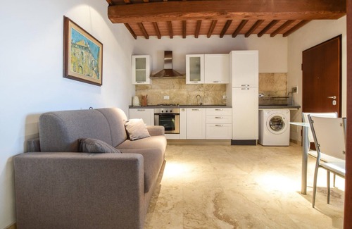 Monteverdi Marittimo Apartment | Nice apartment in Monteverdi Marittimo