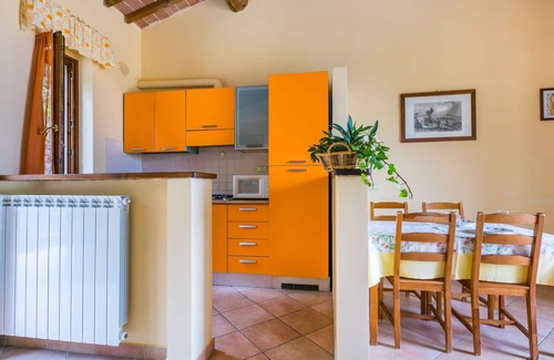 San Baronto Apartment | Nice apartment for 2 guests with WIFI, pool, TV, terrace, pets allowed and panoramic view