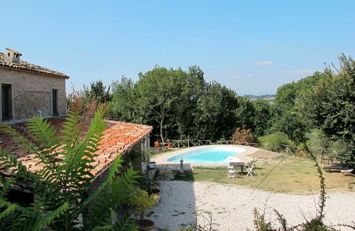Granarola Apartment | Nice apartment for 2 people with pool, A/C, WIFI, TV, patio, pets allowed and panoramic view