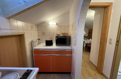 Farchant Apartment | Nice apartment for 3 people with WIFI, TV, balcony and parking