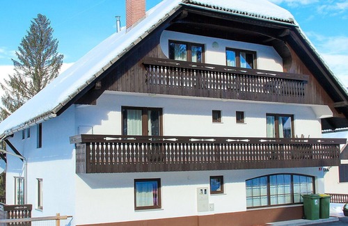 Bohinjska Bistrica Apartment | Nice apartment for 4 guests with WIFI, TV, balcony, pets allowed, panoramic view and parking