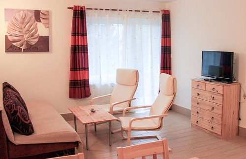 Bohinjska Bistrica Apartment | Nice apartment for 4 guests with WIFI, TV, balcony, pets allowed, panoramic view and parking