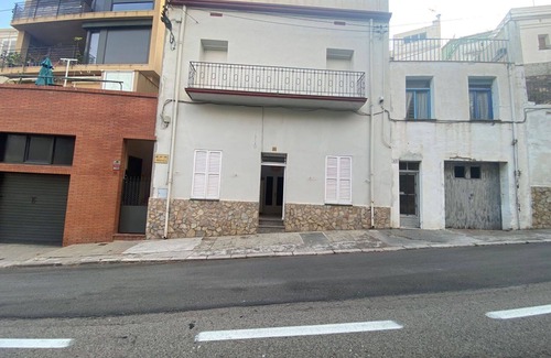 Portbou Apartment | Nice apartment for 4 people with TV