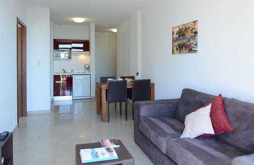 Ajaccio Apartment | Nice apartment for 4 people with WIFI, pool, A/C, TV, terrace and pets allowed