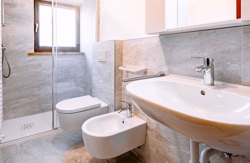 Canazei Apartment | Nice apartment for 4 people with TV, pets allowed and parking