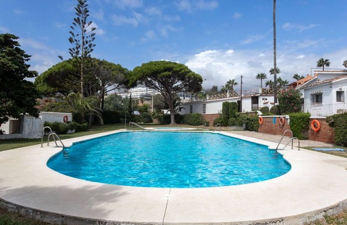 La Gaspara Apartment | Nice apartment for 5 people with A/C, pool, WIFI, TV, patio and parking