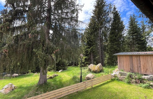 Blasiwald Apartment | Nice apartment for 6 people with WIFI, TV, balcony and parking