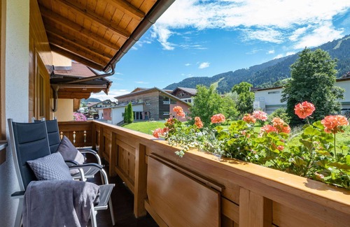 Niederau Apartment | Nice apartment for 4 guests with WIFI, TV and balcony