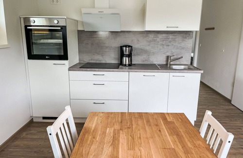 Hechthausen Apartment | Nice apartment for 4 guests with WIFI, pool, TV, balcony and pets allowed