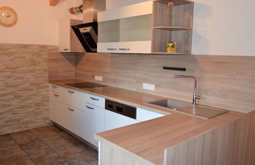 Sankt Anton am Arlberg Villa | Nice apartment in villa for 5 people with WIFI, TV, balcony and pets allowed