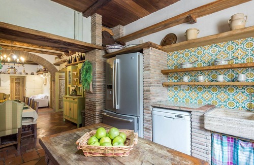 Rocca di Papa Villa | Nice apartment in villa for 13 people with WIFI, private pool, A/C, TV and patio