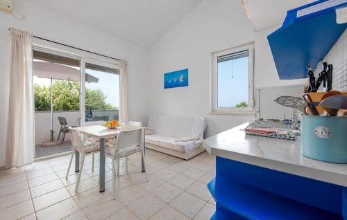 Jakisnica Apartment | Nice Apartment In Jakisnica With Wifi