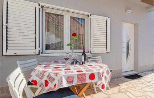 Sibenik Apartment | Nice Apartment In Sibenik With Kitchen