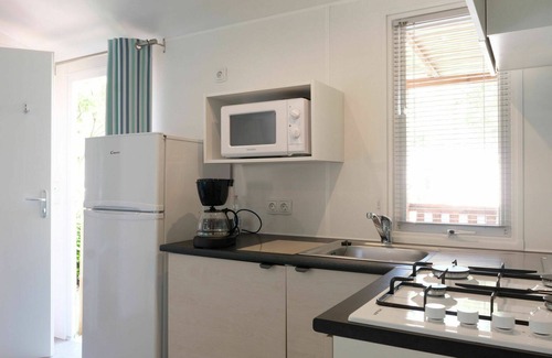 Cisano House | Nice apartment in villa for 6 people with pool, WIFI, A/C and terrace