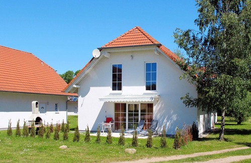 Verchen House | Nice apartment in villa for 7 guests with WIFI, TV, terrace, pets allowed and parking