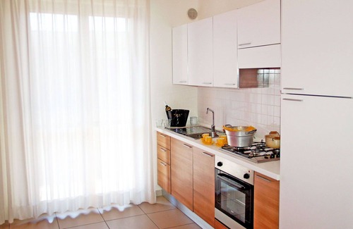 Alba Adriatica Apartment | Nice apartment for 4 guests with pool, A/C, WIFI, TV, balcony, pets allowed and parking