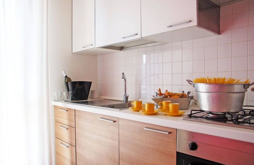 Alba Adriatica Apartment | Nice apartment for 4 guests with pool, A/C, WIFI, TV, balcony, pets allowed and parking