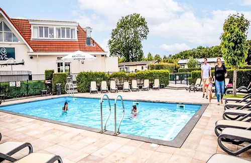 Municipality of Noordwijk House | Nice apartment in villa for 4 guests with pool, WIFI, TV and terrace