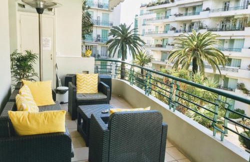 Nice City Centre Apartment | Nice Beach - Promenade Des Anglais