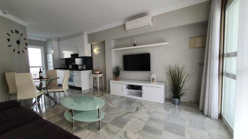 Urbanizacion Hacienda las Chapas Apartment | Nice Duplex Home, Marbella, See View, Hotel Resort