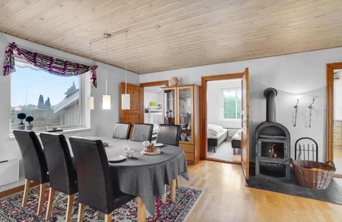 Broager House | Nice Home In Broager With 3 Bedrooms And Wifi