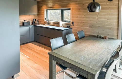 Vinje House | Nice home in Edland with WiFi