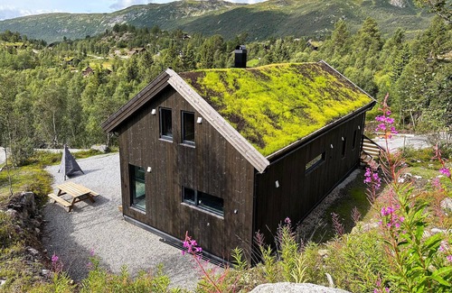 Vinje House | Nice home in Edland with WiFi