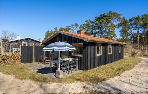 Hadsund House | Nice Home In Hadsund With Kitchen