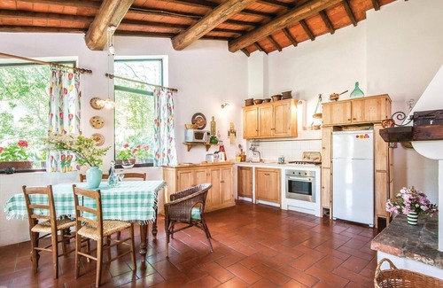 Radicondoli House | Nice home in Radicondoli -SI- with WiFi