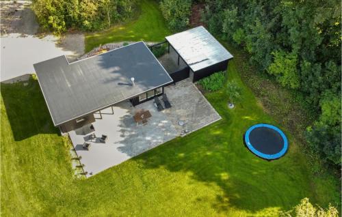 Ronbjerg House | Nice Home In Roslev With Kitchen