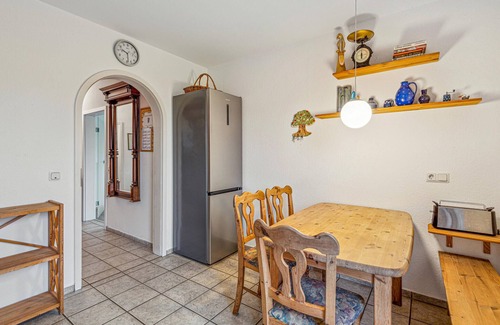 Schenkendobern House | Nice home in Schenkendöbern with WiFi